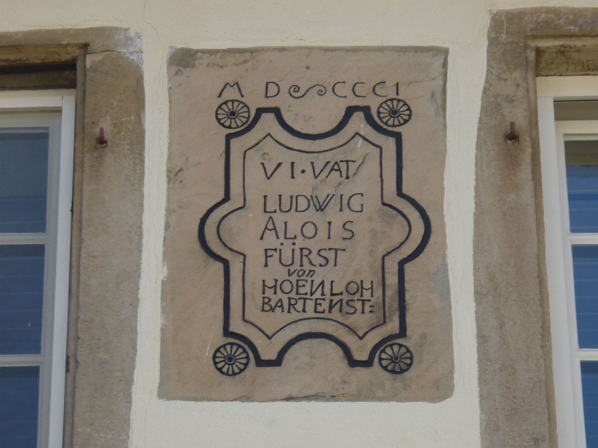  Sandstein mit Inschrift 